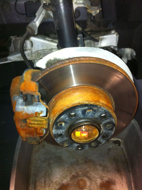 Cool Spray Paint Ideas That Will Save You A Ton Of Money Caliper Spray